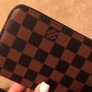 (Not Authentic) LV wallet